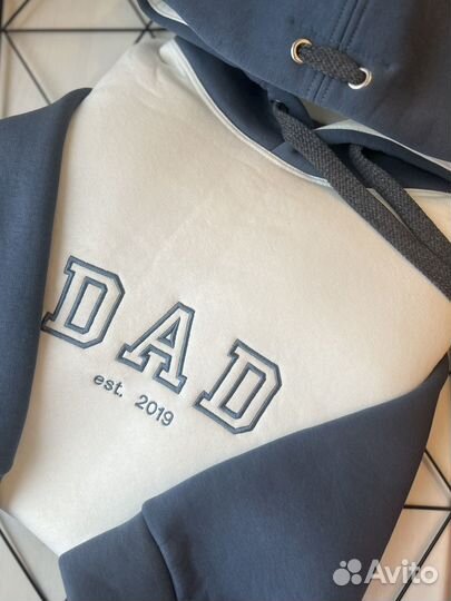 Худи с вышивкой 