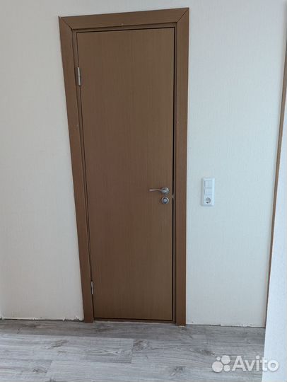 Дверь с Коробкой бу