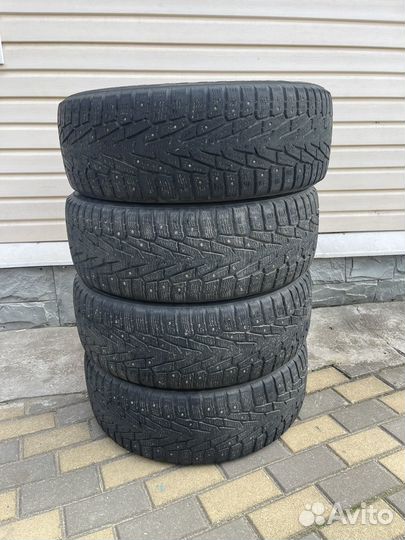 Nokian Tyres Hakkapeliitta 7 SUV 235/60 R18 107T
