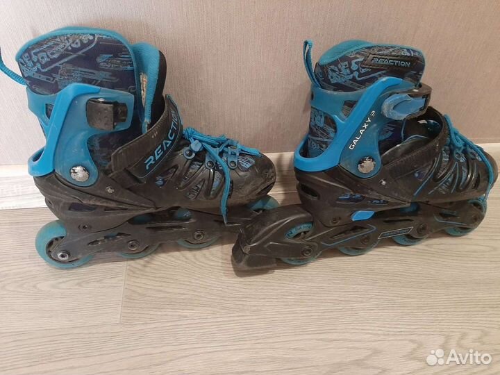 Роликовые коньки