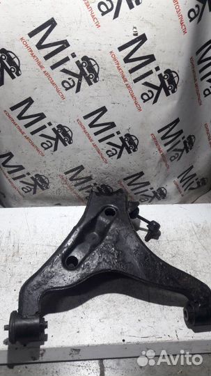 Рычаг подвески передний правый Mitsubishi Pajero