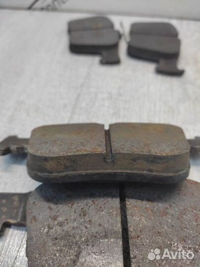 Колодки тормозные задние Volkswagen Tiguan 2 2.0