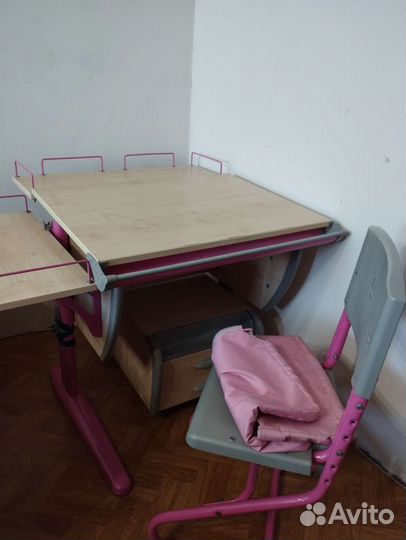 Растущая парта и стул деми