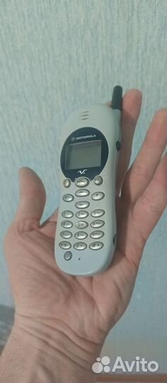 Motorola V2288