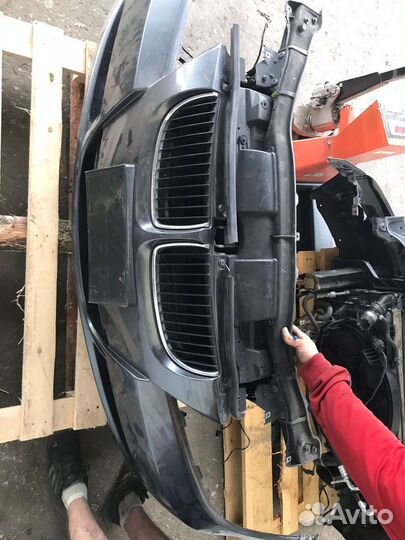 Передний бампер bmw е90