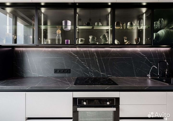 Угловая кухня на заказ. Фабрика