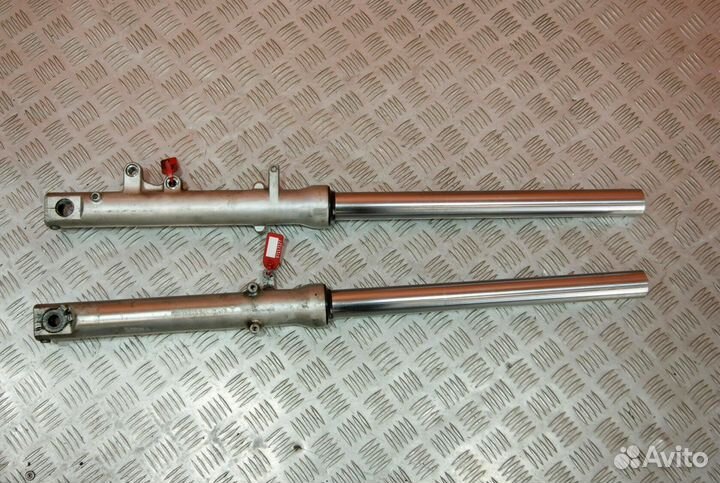 Перья вилки Kawasaki ZZR250