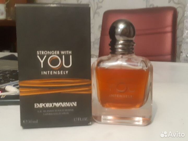 Парфюм Еmporio Armani Stronger With You intensely