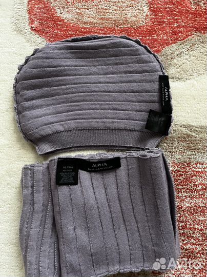 Женская шапка и шарф