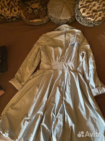 Плащ женский