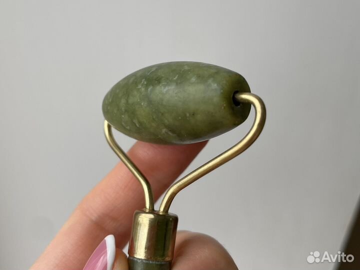 Новый нефритовый массажер для лица