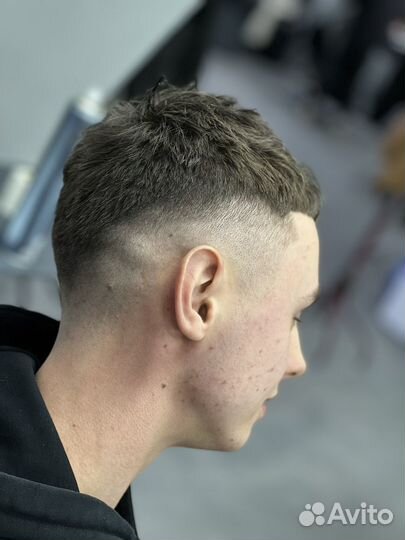 Модель на стрижку