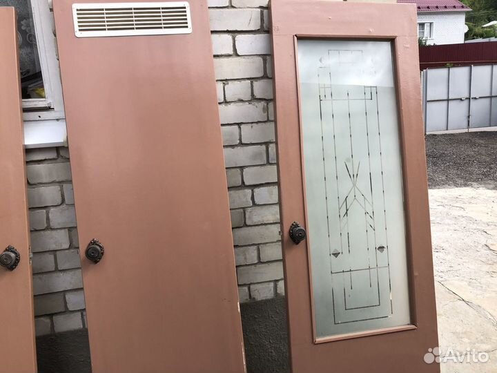 Двери прочные не модные