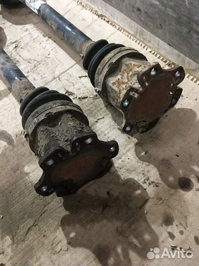 Передние привода в сборе Audi A8 D3