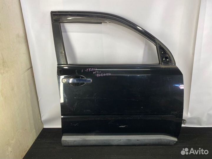 Передняя Правая Дверь Nissan X-Trail T31