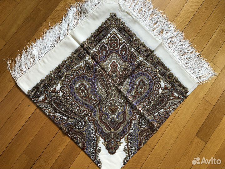 Павловопосадский платок с биркой