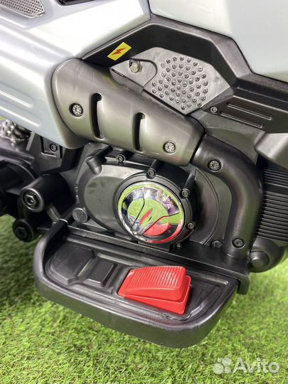 Электромобиль детский трицикл