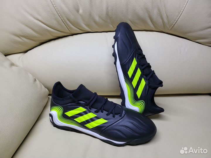 Сороконожки Adidas Copa новые 42 р