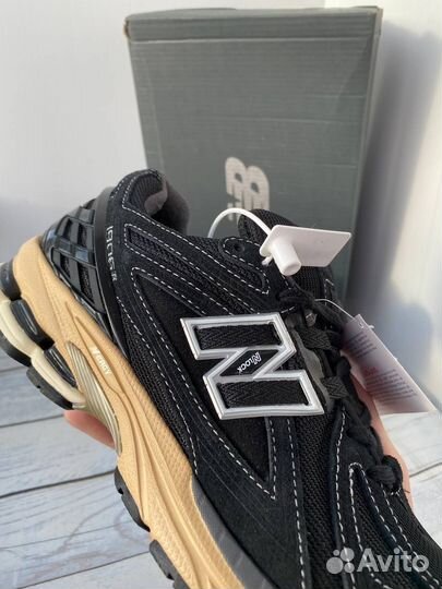 New balance 1906r