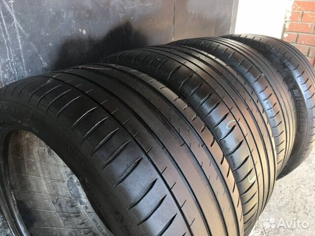 Michelin Pilot Sport 4 245/40 R18