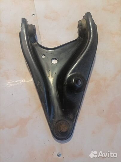 Рычаг передний левый нижний Renault Logan 2007 NET