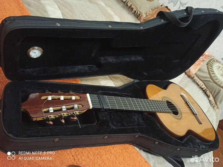 Кейсы с гигрометром для класики. акустики