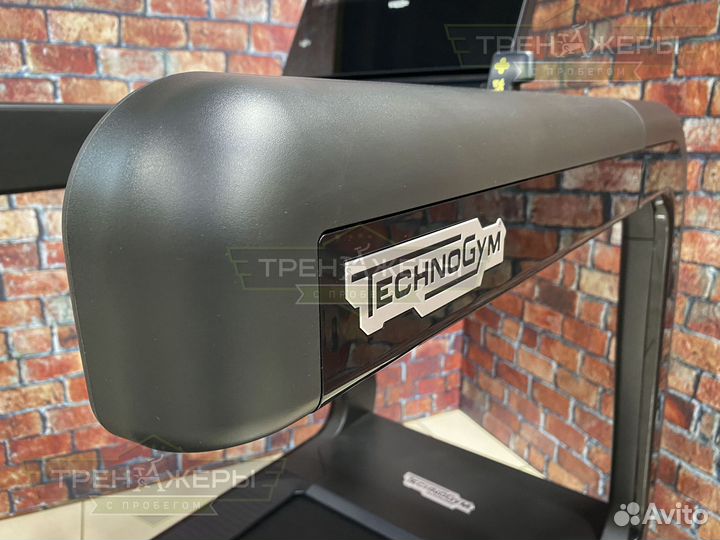 Беговая дорожка б/у Technogym Run Artis unity 3.0