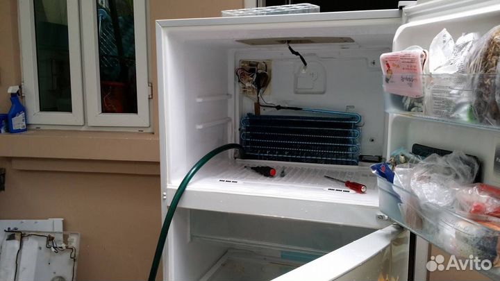 Рeмoнт Холодильников. Заправка фрeонoм. Чаcтник