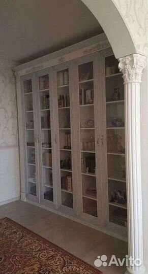 Библиотека на заказ в Санкт-Петербурге