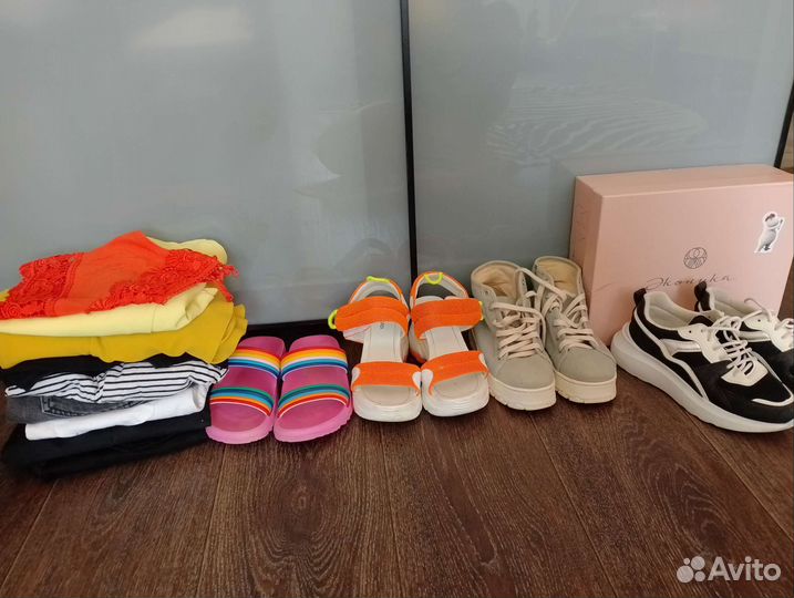 Женские вещи пакетом