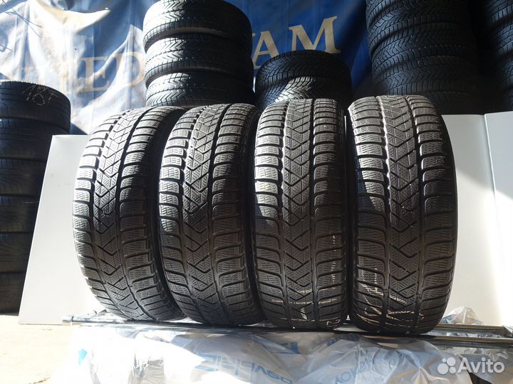 Pirelli Winter Sottozero 3 245/40 R18