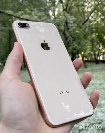iPhone 8 Plus, 64 ГБ
