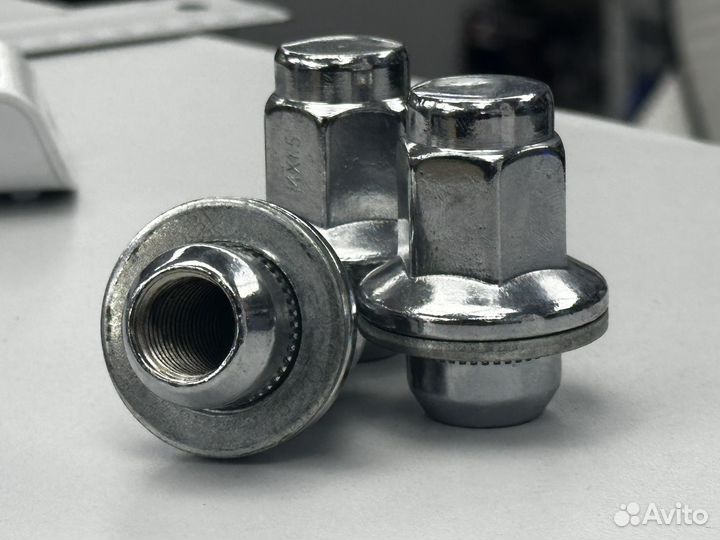 Гайки для колес Lexus LX570