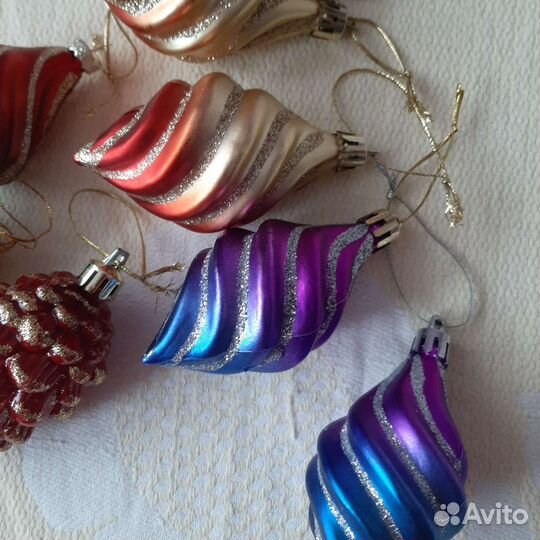 Новогодние игрушки