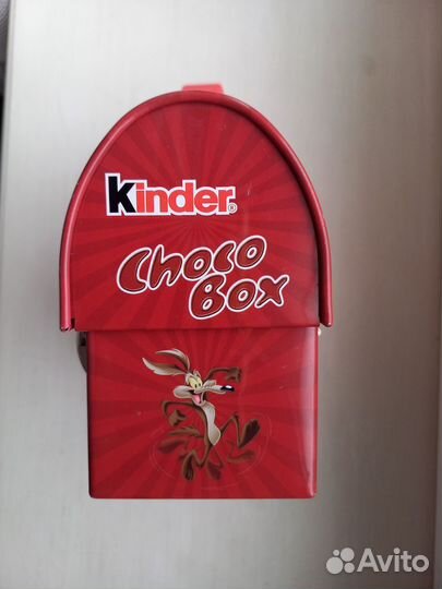 Kinder Choco Box. Сундучок, копилка
