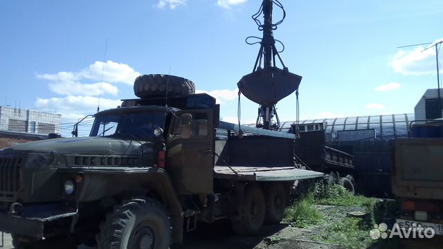 Урал 5557 с КМУ, 1990