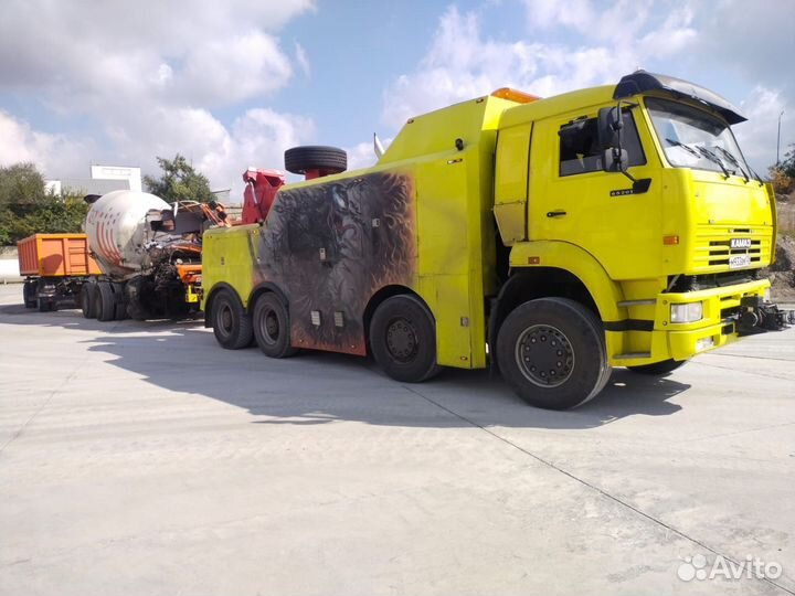 Грузовой эвакуатор