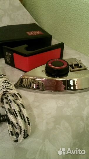 Малогабаритный электроутюг новый из СССР две штуки