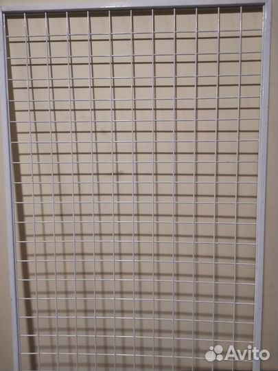 Сетка с ножками