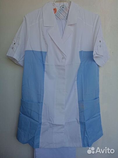 Медицинский костюм женский