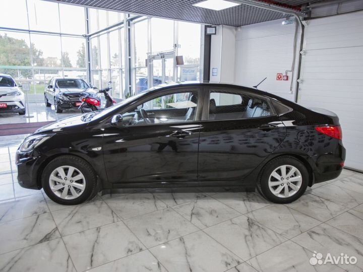 Hyundai Solaris 1.6 AT, 2011, 218 200 км