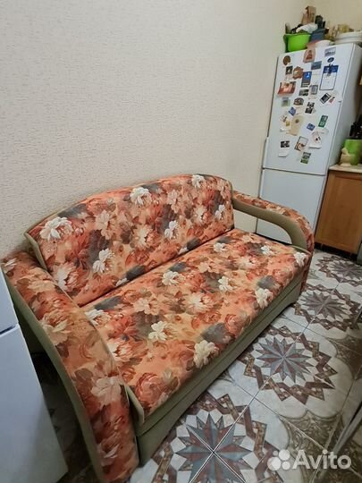 Продам диван бу