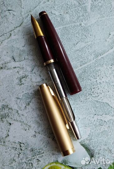 Ручка перьевая Lily 718