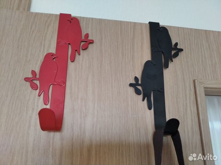 Крючок вешалка