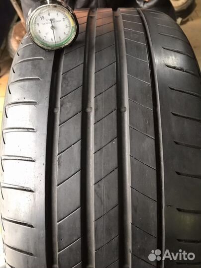 Bridgestone Turanza T005 225/40 R18 92Y
