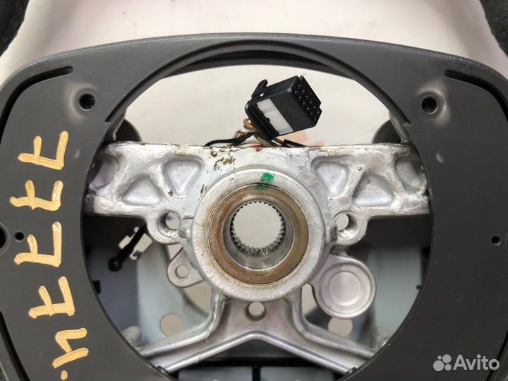 Руль Toyota Avensis универсал 1 2007