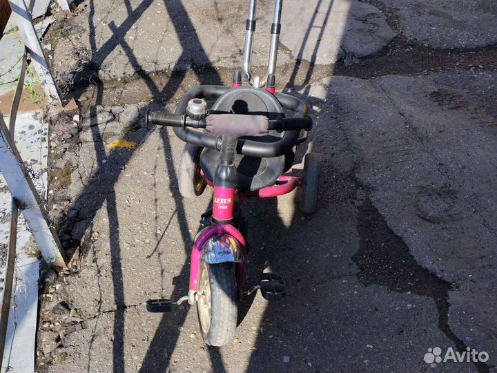 Велосипед с родительской ручкой