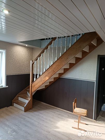 Деревянная лестница на 2этаж частного дома