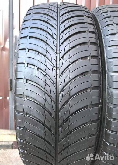 Unigrip Lateral Force 4S 215/60 R17 96V