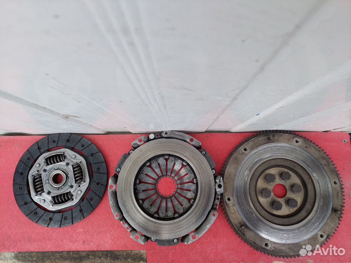 Комплект сцепления Ford Focus 2 2.0 л